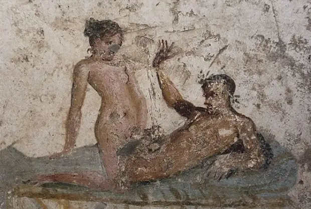 Эротические фрески на стенах в Помпеи