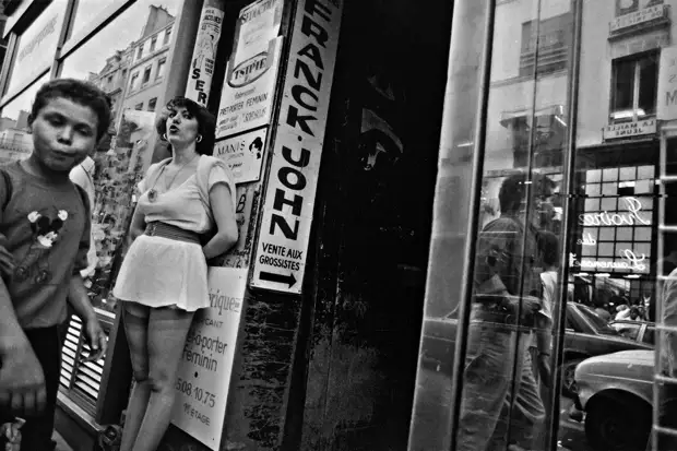 Труженицы секс-индустрии с улицы Сен-Дени. Фотограф Массимо Сормонта 13