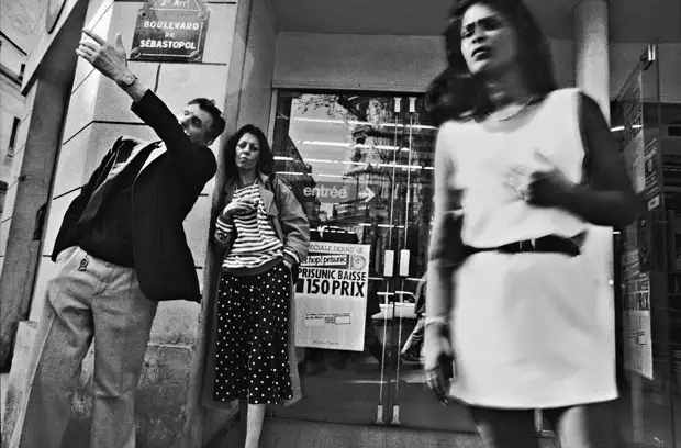Труженицы секс-индустрии с улицы Сен-Дени. Фотограф Массимо Сормонта 49
