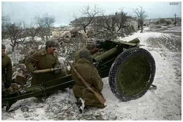 Удивительные цветные фото солдат Великой Отечественной