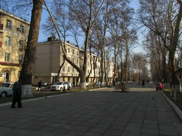 Улица Гагарина в Ташкенте