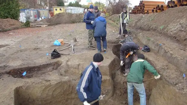 Княжна и шесть заморских богатырей: итоги раскопок древнерусского могильника во Владимире