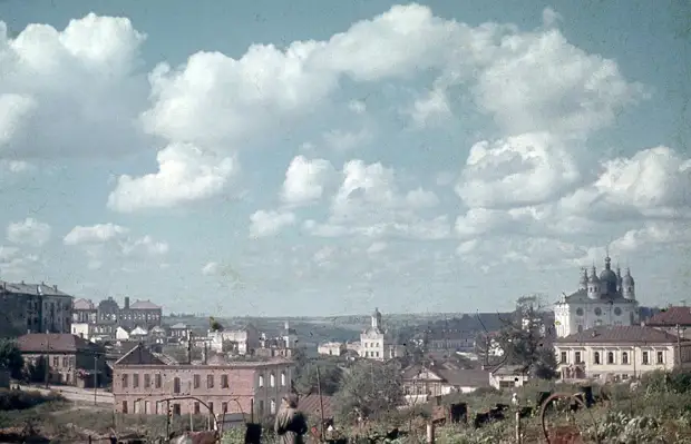 1941. Троицкий монастырь и Успенский собор
