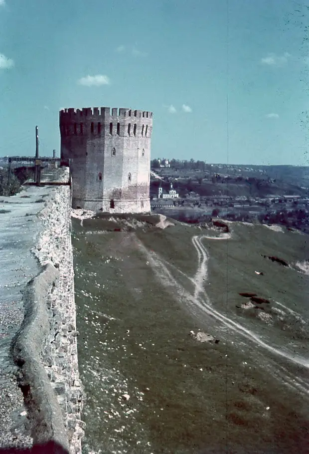 1942. Башня Орёл