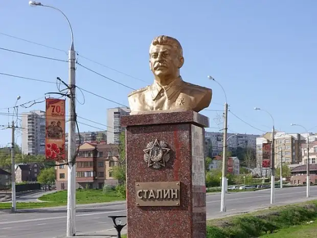 Памятник Сталину в Архангельске хотят открыть к 7 ноября