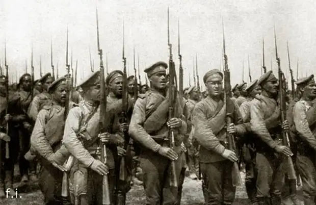 Куда исчезла Российская императорская армия в 1917-1918 гг.?