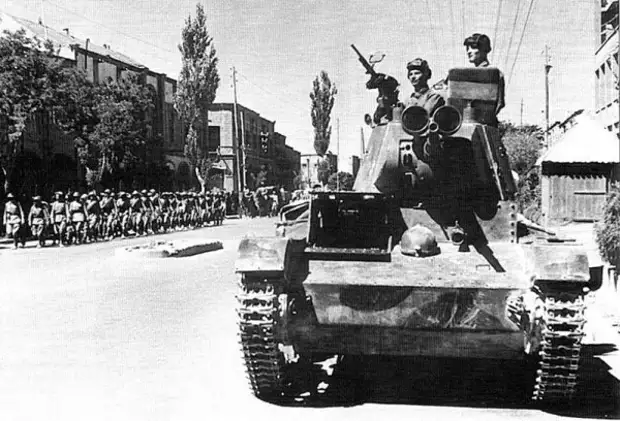 Советско-британская Иранская операция 1941 года