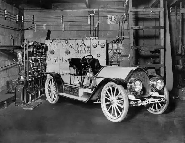 Первые электромобили