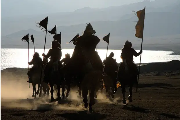 Первоначальная численность монголов в Золотой Орде.