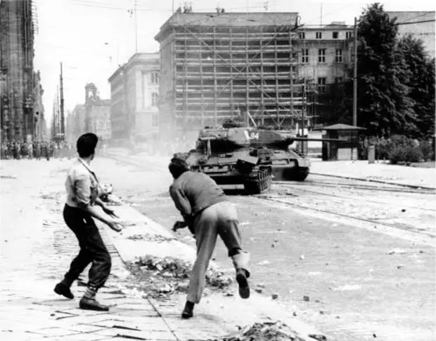Русский античеченский бунт в Грозном. 1958 год.