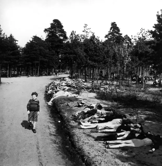 Врата ада: Освобождение лагеря Берген-Бельзен, апрель 1945 год