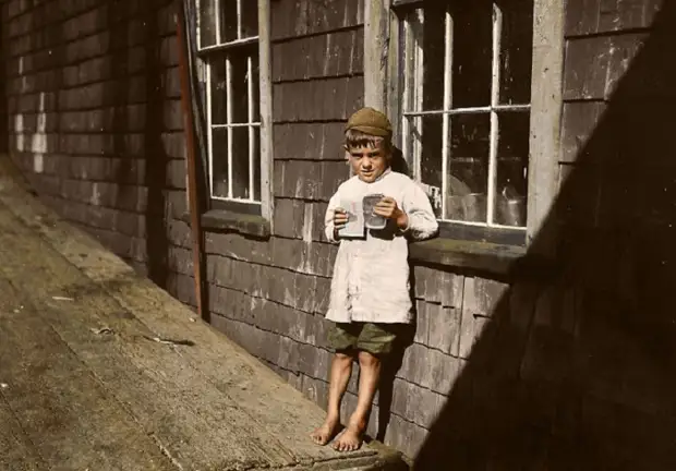 5-летний Престон, упаковщик из Истпорта, штат Мэн, 17 августа 1911 года.
