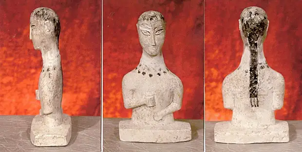 Скульптурные изображения человека Дмитриевского могильника салтово-маяцкой культуры