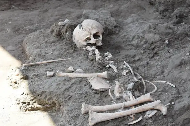 В Помпеях снова начались раскопки