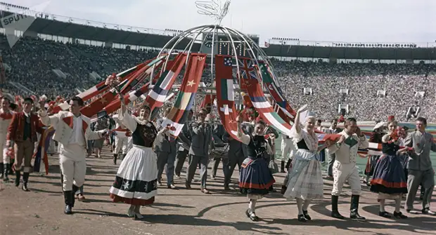 festival molodezhi studentov Moskva 1957.jpg 16
