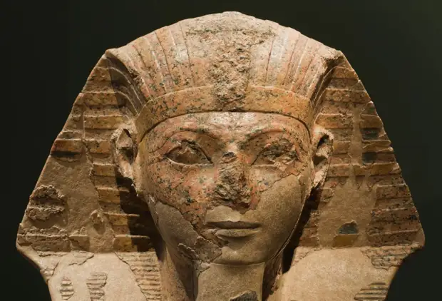 "Супруга бога Амона" найдена в британском университете