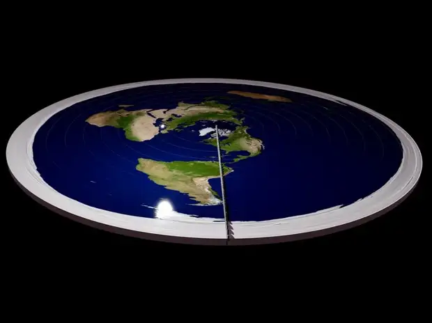 В США прошла первая конференция сторонников теории плоской Земли