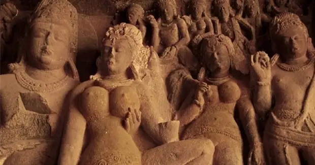 Фото №3 - Необычные секс-традиции Древней Индии
