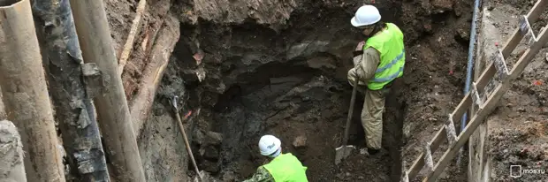 Столичные археологи обнаружили древний некрополь XVII века