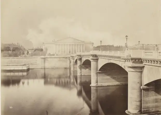 Мост Согласия и Бурбонский дворец