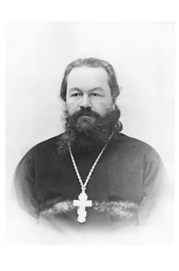 «С крестом и Евангелием произносил большевистские проповеди»: духовенство на стороне большевиков в революции и Гражданской войне