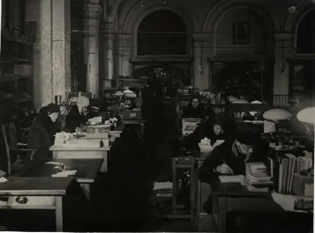 Библиотека в блокадном Ленинграде