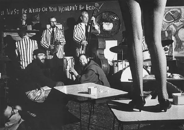 Сцена в ночном клубе битников, 1960 год.