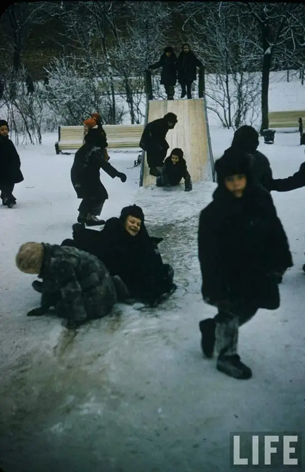 Фото маленьких москвичей начала 1960-х.