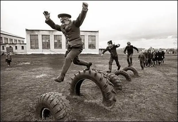 Простые и искренние фотографии советской жизни в 1970-1980-е годы.