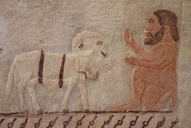 Древний саркофаг обнаруженный на Кипре с иллюстрациями из произведений Гомера. Известняк. 6 век до н.э. Пафос.