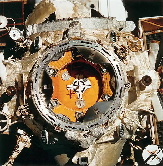 Первая модульная. Орбитальной станции «Мир» исполнилось 30 лет