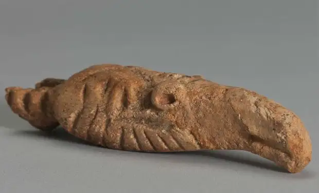 В Эрмитаже восстановили фигурки сибирских божеств из захоронения XXV в. до н.э.