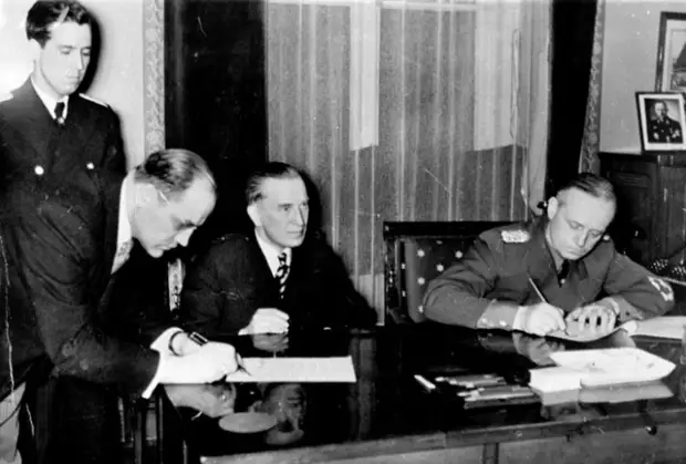 Подписание мирных договоров европейскими государствами в канун второй мировой войны.