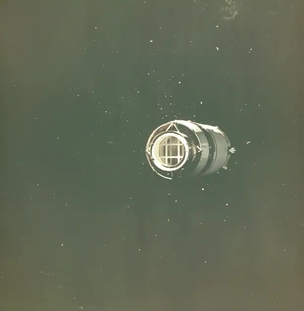 1968, 21 декабря. Отделение третьей ступени «Аполлона-8»