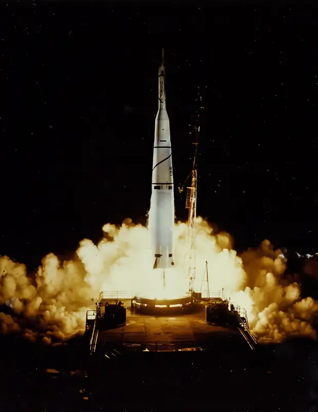 15. 1959, март. Запуск ракеты «Минитмен-миссайл» на мысе Канаверал