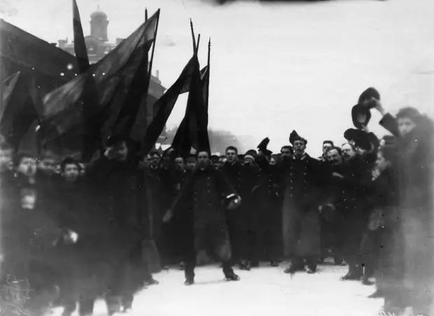 14. Демонстрация протеста на Невском проспекте. 15 апреля 1912. Санкт-Петербург