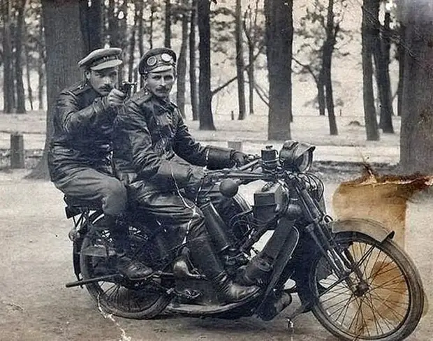 Мотоциклы в дореволюционной российской армии