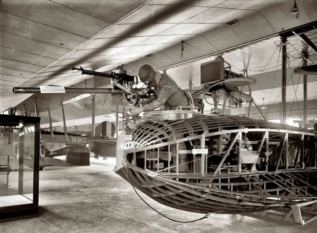 Самолеты и пилоты начала 20-го века на снимках американских фотографов (19)