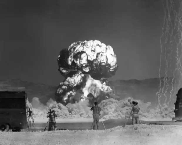 Фотографии атомного взрыва