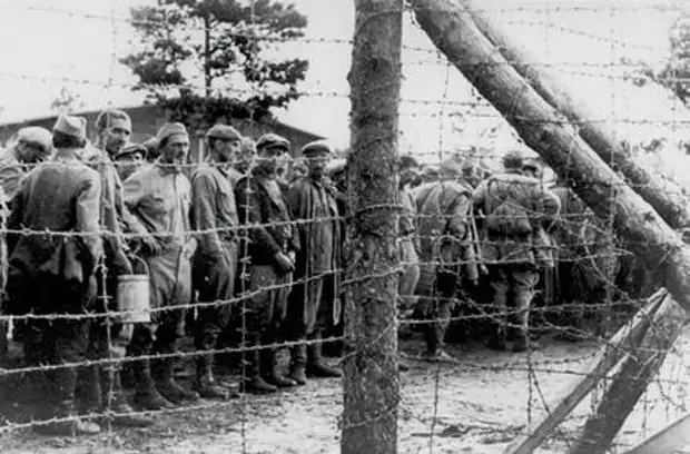 Дневник лагерного охранника. Stalag XD(310) Wietzendorf . 1942 г.