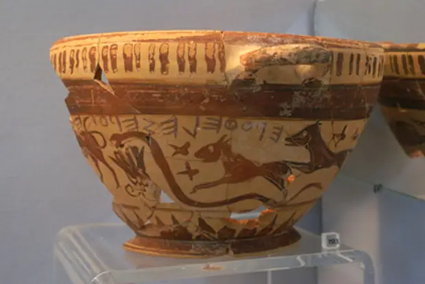 Чаша для вина «прятала» знания древних греков о звездах?