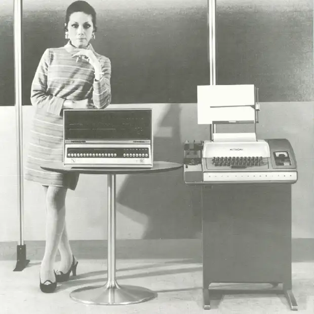 Девушки и компьютеры в середине 20 века
