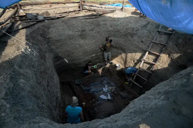 Греция откроет загадку гробницы времен Александра Македонского