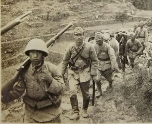 Японские солдаты во второй мировой войне.