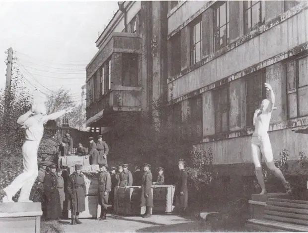 Эрмитаж. 1941-45