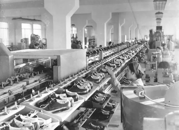 Автоматизированная обувная фабрика. Пхеньян