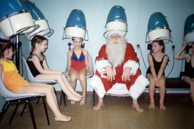 8 крутых фото советского Деда Мороза