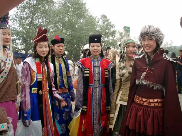 Такие разные монголки.
